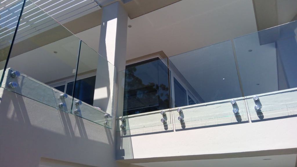 sunplan frameless glass stacking doorsc